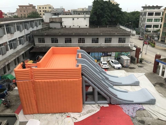 Etkinlikler Büyük Platformlu Dış Mekan PVC Tente Malzemeli Şişme Combo Slide