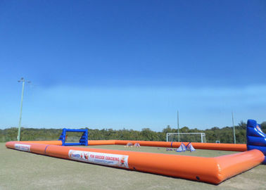 Ticari Parti Şişme Spor Oyunları Suya Dayanıklı PVC Şişme Futbol Sahası