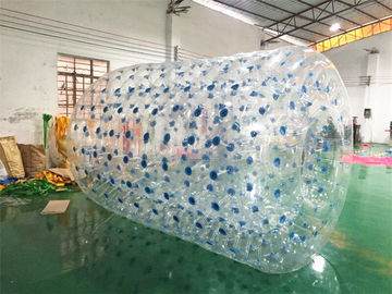 PVC Tente Şişme Su Oyuncaklar, Orb Su Silindiri Topu 2.4 * 2.2 * 1.8M