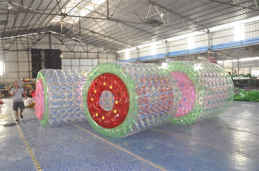 PVC Tente Şişme Su Oyuncaklar, Orb Su Silindiri Topu 2.4 * 2.2 * 1.8M