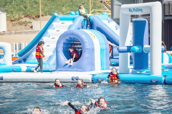 Otel Havuzu için 0.9mm PVC Tente Şişme Yüzer Su Parkı Oyunları