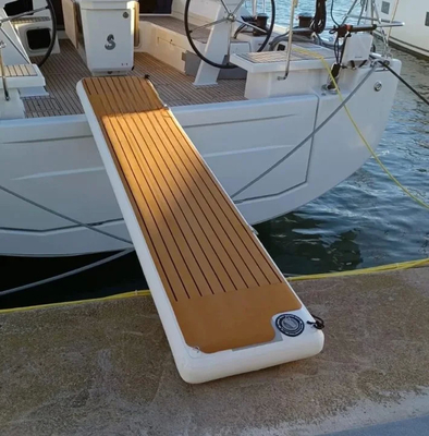 Dış DWF + EVA Malzemesi Şişme Pontoon Gangway Jet Ski Yüzen Platform Dockları