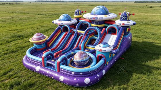 Uzay UFO Temalı Dev Havalandırılabilir Eğlence Şehri. Planeetik Engellerle Çok Kaydırmalı Atlama Parkı. Yüksek Trafikli Yerler İçin Özelleştirilebilir Ticari PVC