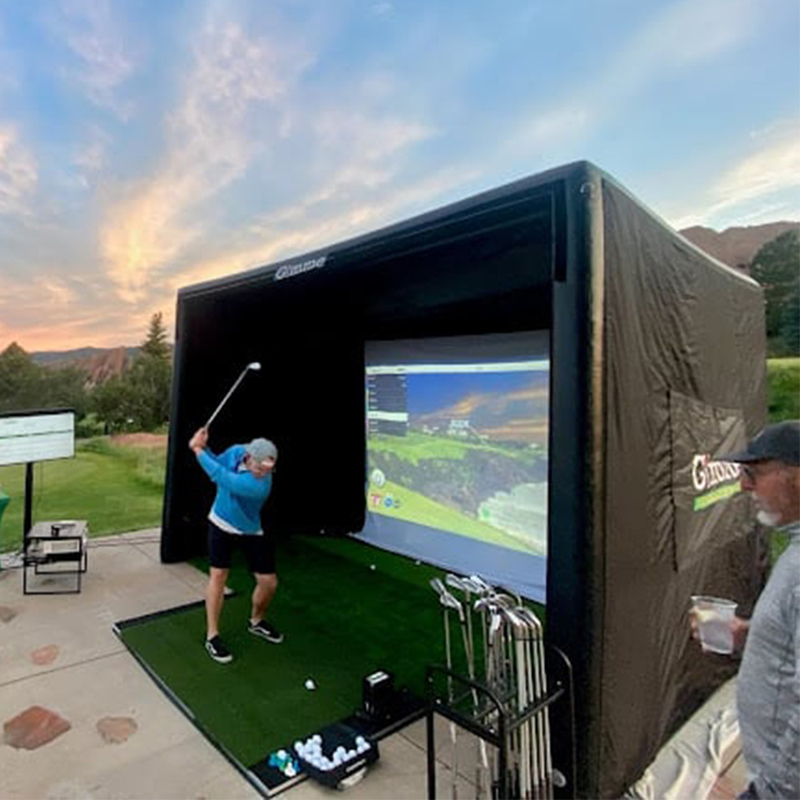 Taşınabilir Golf Eğitim Kafesleri Şişme Golf Simülatörü Projekör Ekranlı Atış Çadırı
