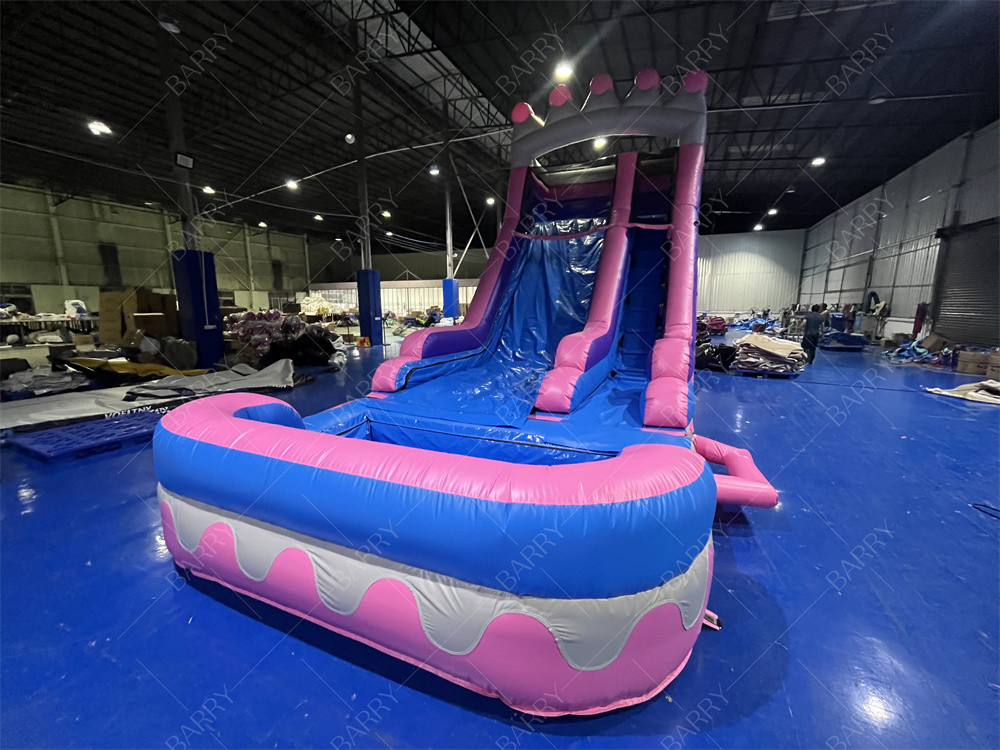 8.4x3.6x6m Özel Jumper Atlayan Çocuklar Pembe Prenses Parti İçin Şişme Su Kaydırmaları