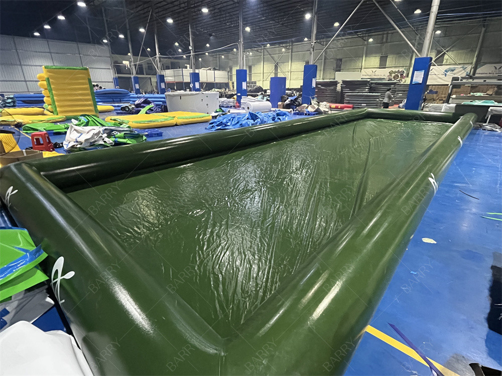 Aile Kullanımı Katlanabilir Park Su Topu Oyunu Yeşil Şişme Su Havuzu Paddle Boat için