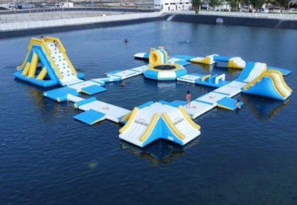 Su geçirmez şişme su kaydırma parkı Blow Up Water Park BS7837
