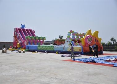 Heyecan verici şişme engel kursu, adrenalin acele şişme aşırı engel kursu